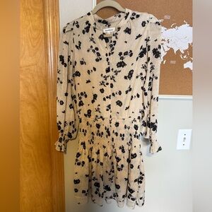 Heartloom Cream and Black Floral Long Sleeve Dress